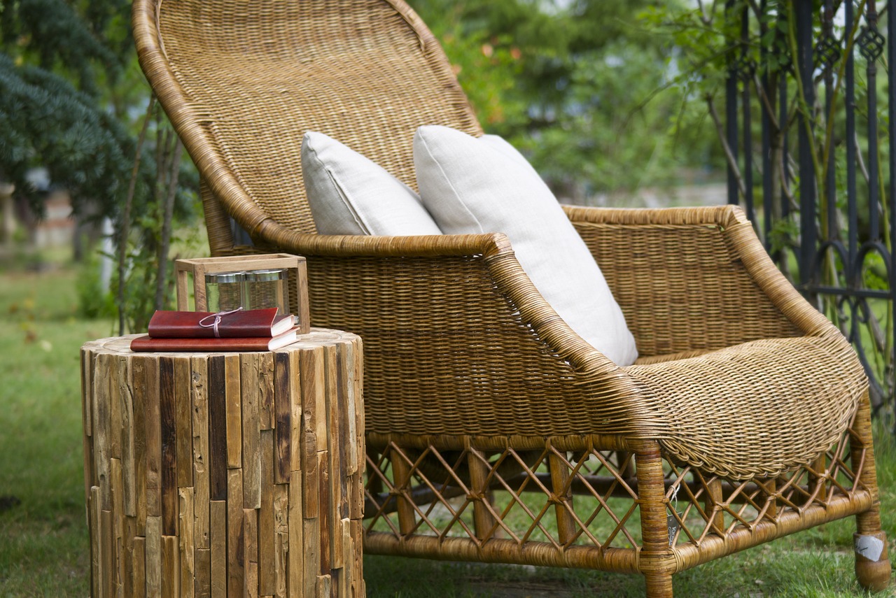 Tips For Buying Outdoor Furniture The Divine Addiction